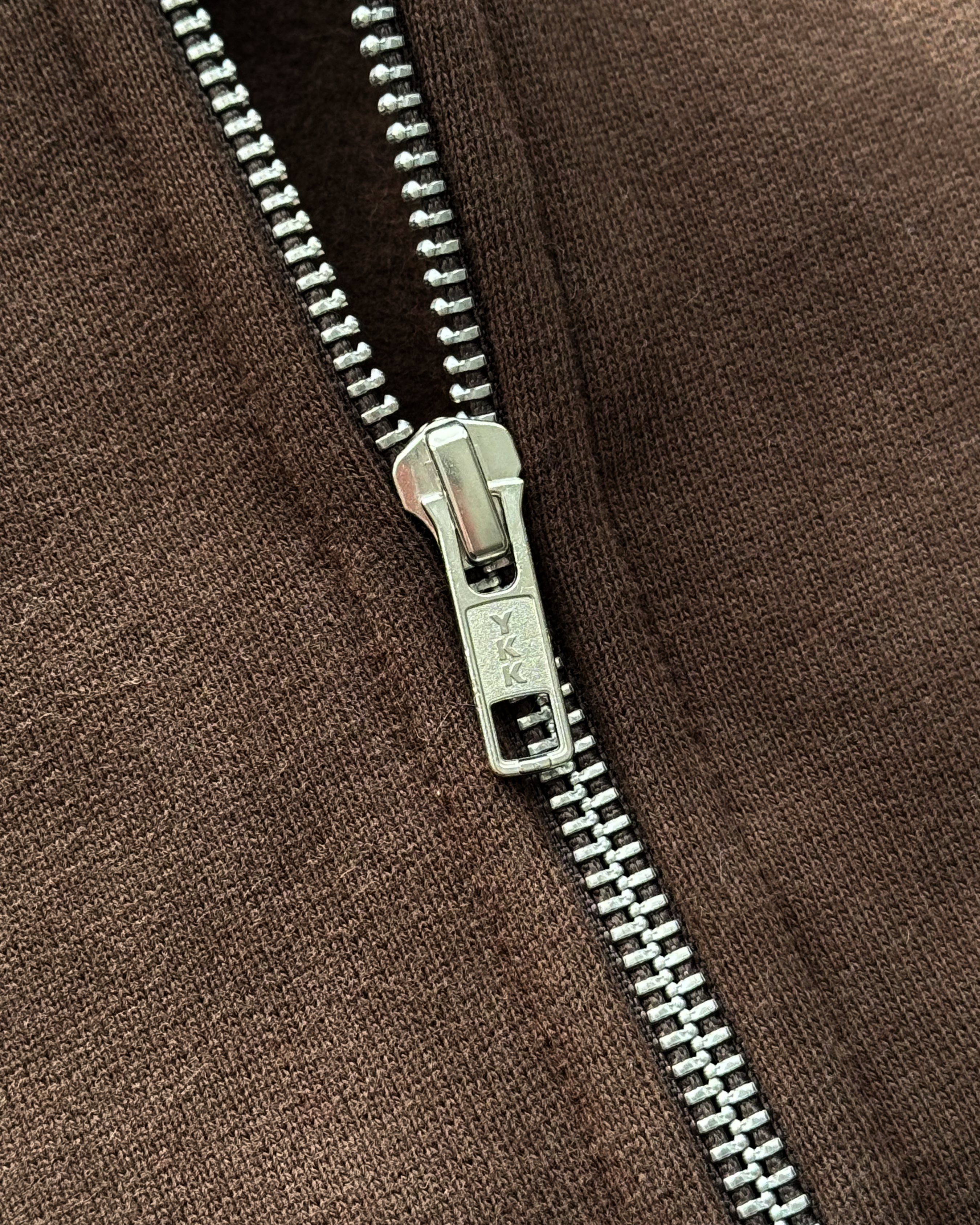ZIP UP - CHOCOLATE BROWN