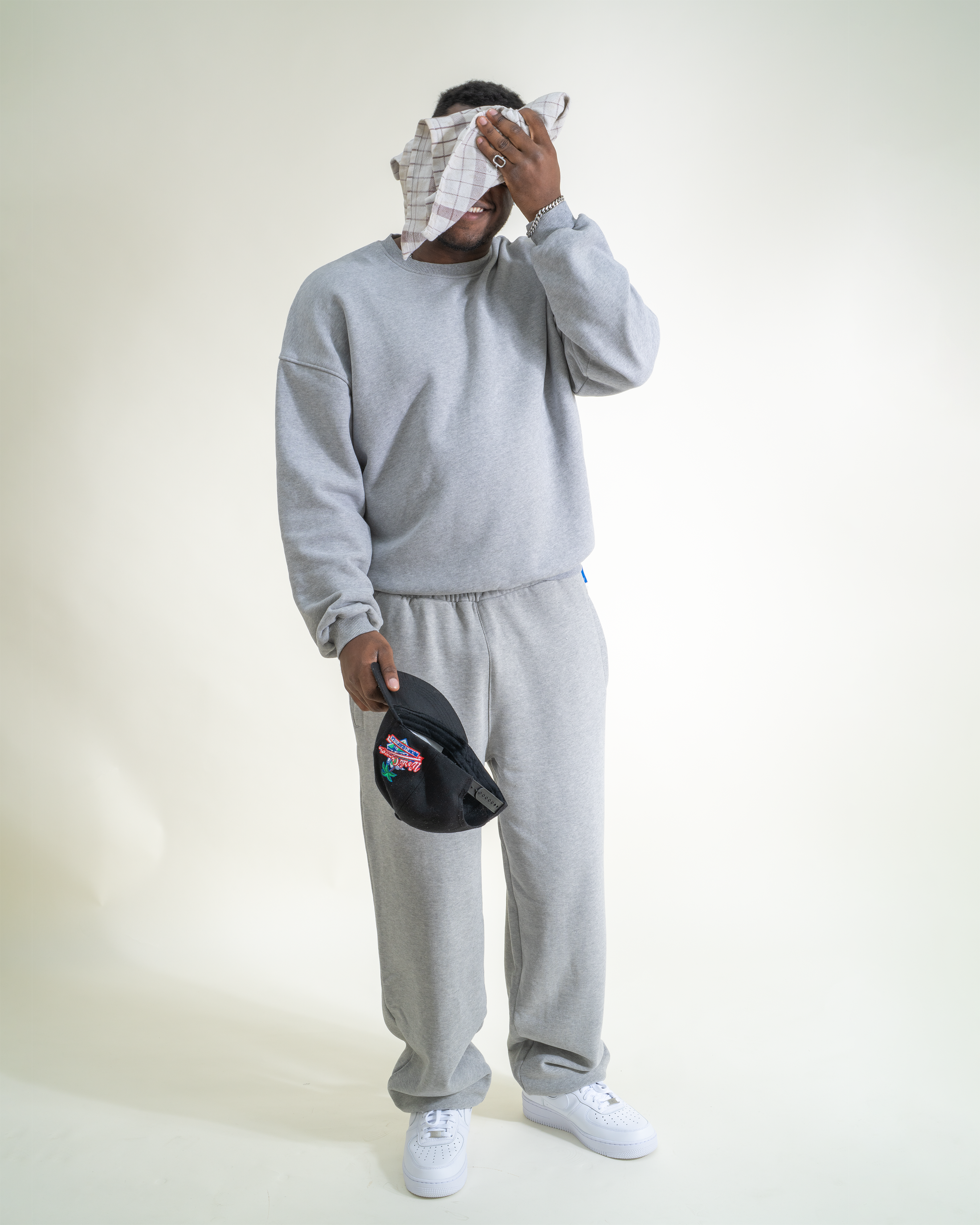 SWEATPANTS