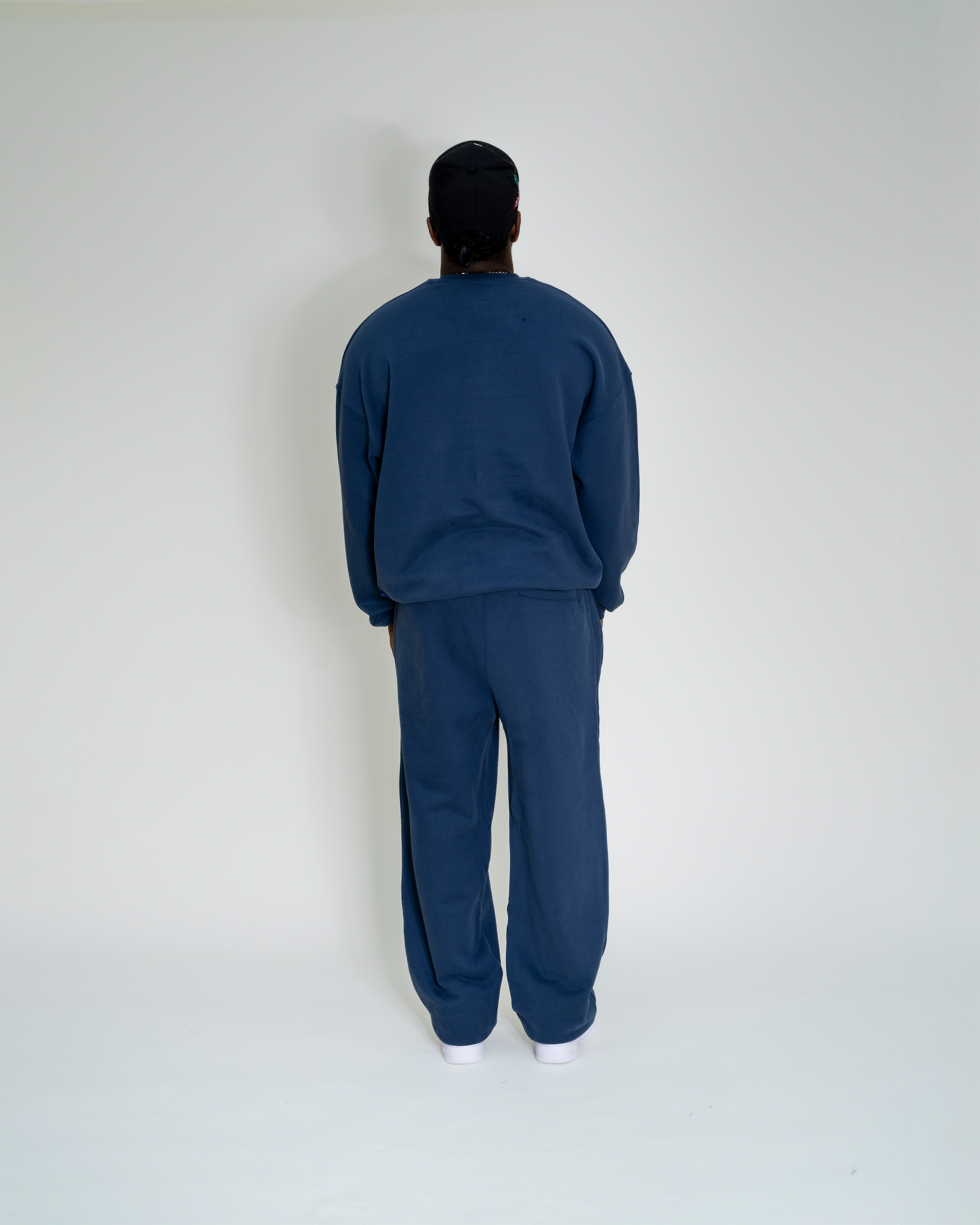 SWEATPANTS