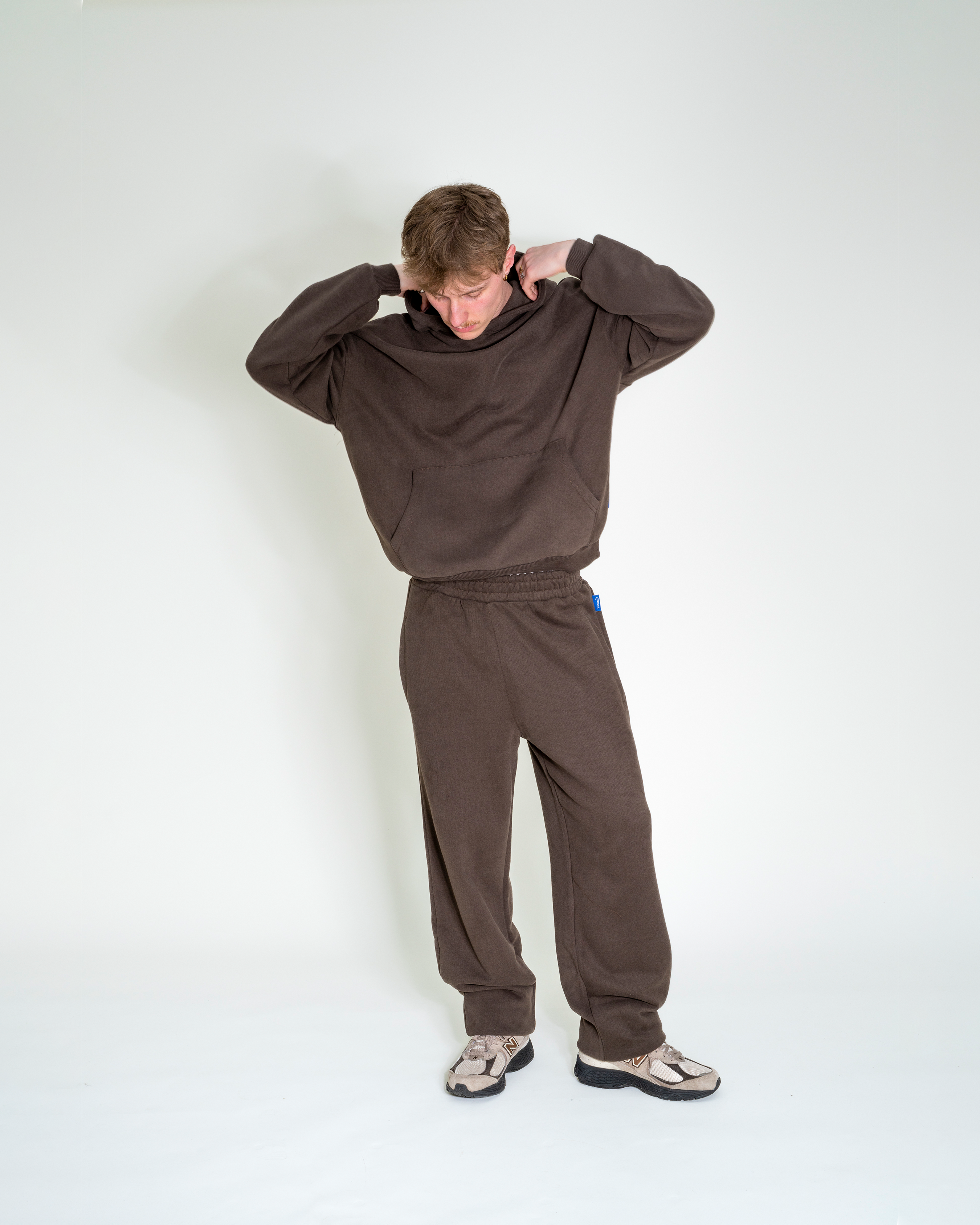SWEATPANTS