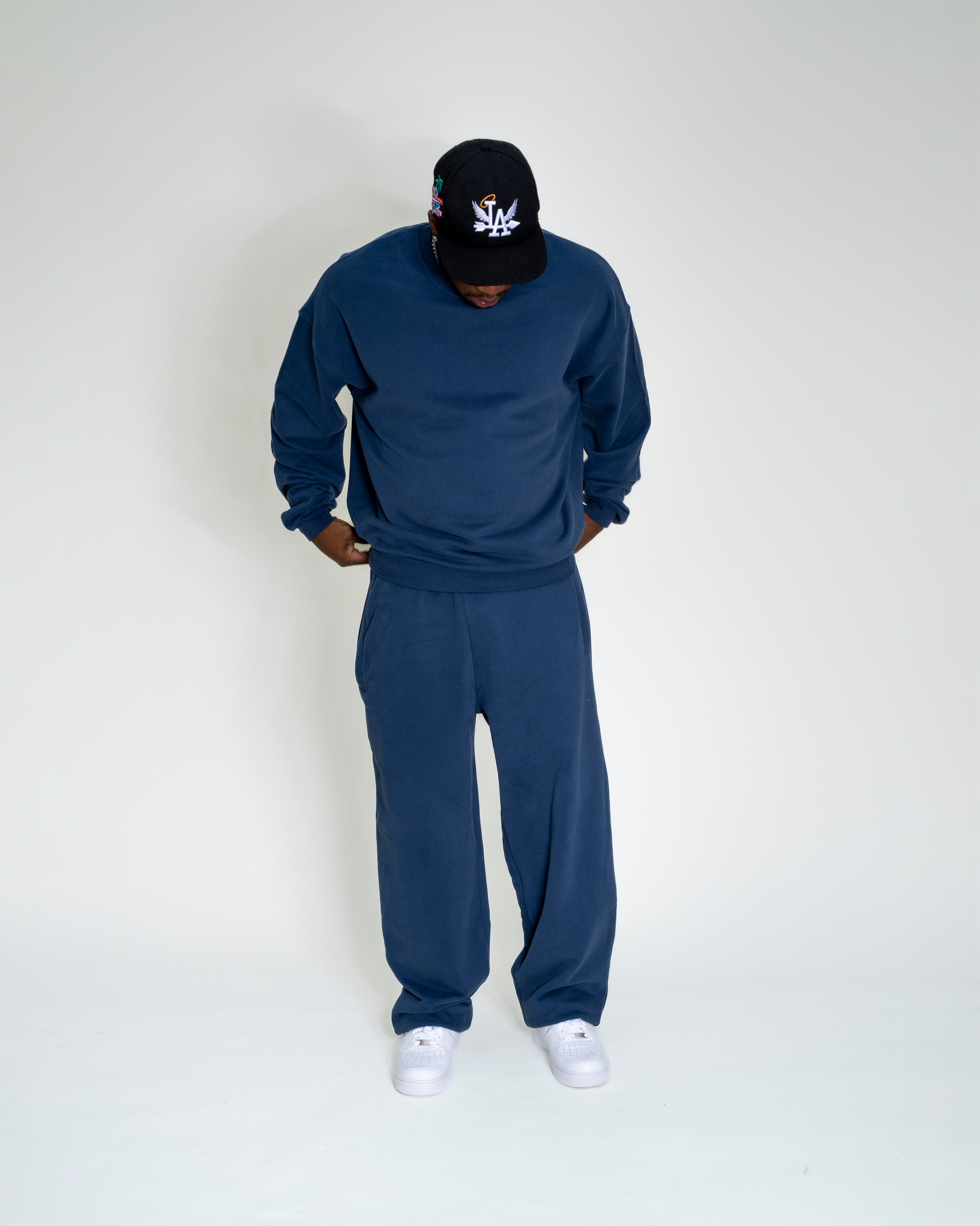 SWEATPANTS